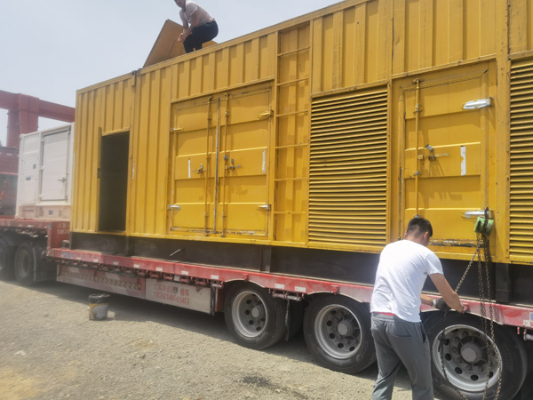 盐亭除了负载情况和发动机维护,还有哪些因素会影响 200kw 柴油发电机的油耗?