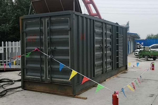 盐亭发电机租赁空气滤清器多久更换一次？